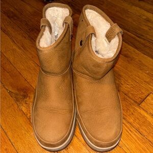 UGG Tan Winter Waterproof Boots Size 8.5